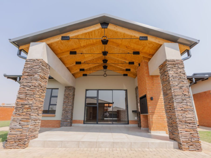 BUSHWILLOW. BRAND NEW MODERN FAMILY SIMPLEX IN SIX FOUNTAINS - Photo 5