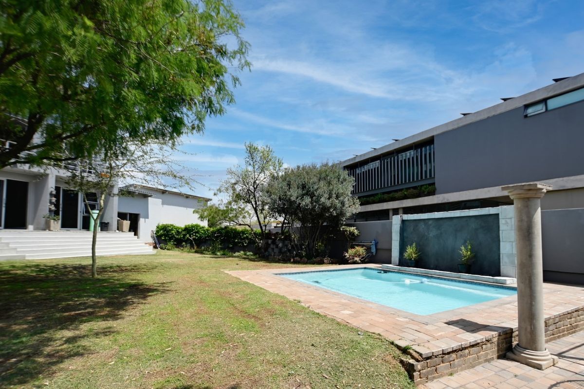 Luxury Living with Scenic Bushveld Views: 4 Bedroom, 3 Bathroom Home in Sable Hills - Photo 3