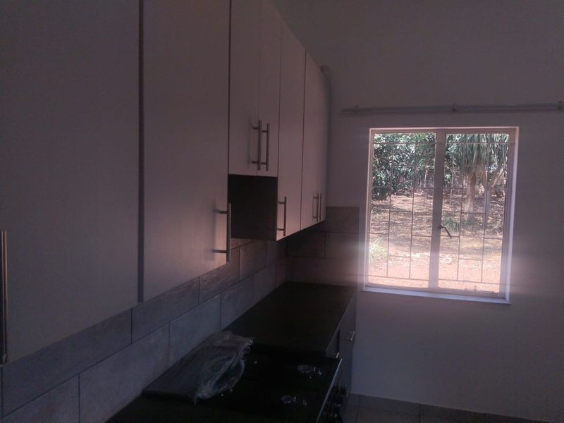 Property for Sale in Florauna - Photo 7