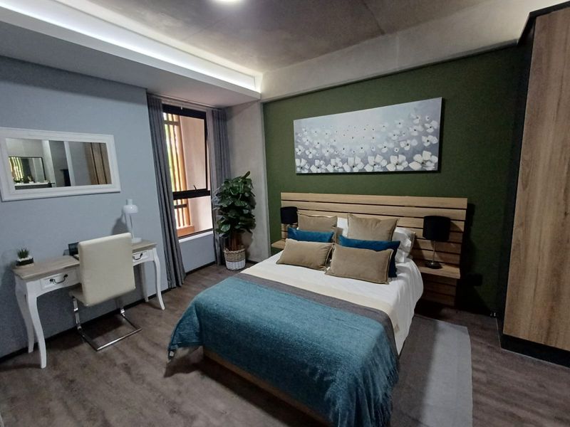 2 bed, 2 bathroom apartment for sale in Menlo Park. - Photo 2