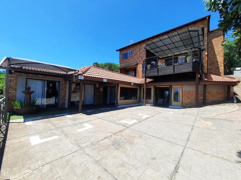 House For Sale In Pretoria - Photo 2