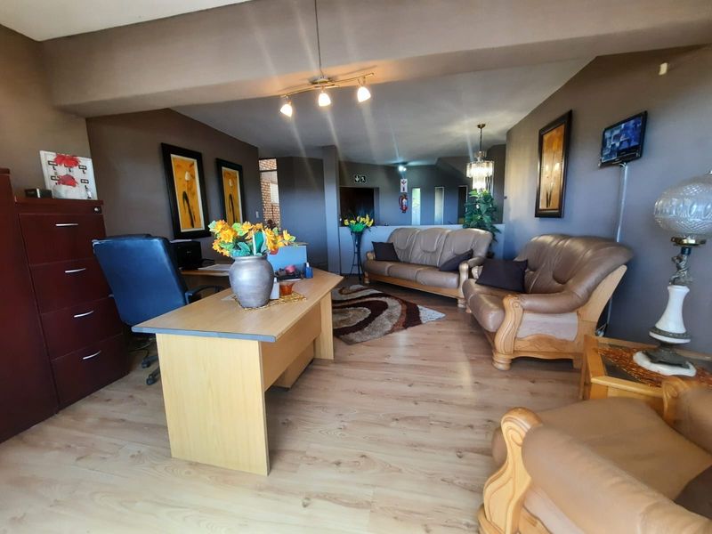 House For Sale In Pretoria - Photo 4