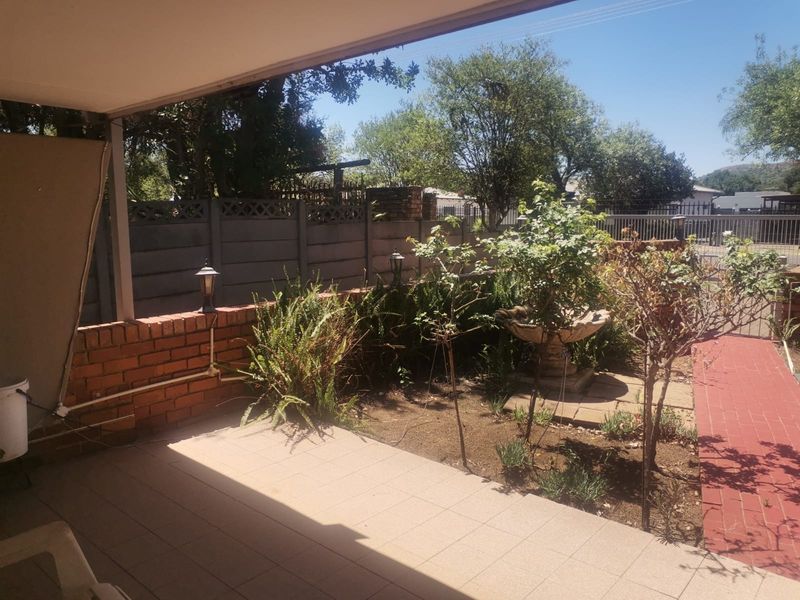 Spacious 4 Bedroom Home with Flatlet and Exceptional Features – A Must-See! - Photo 9
