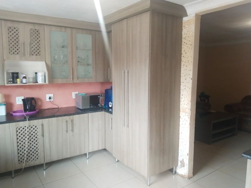 House For Sale In Ga-rankuwa - Photo 4