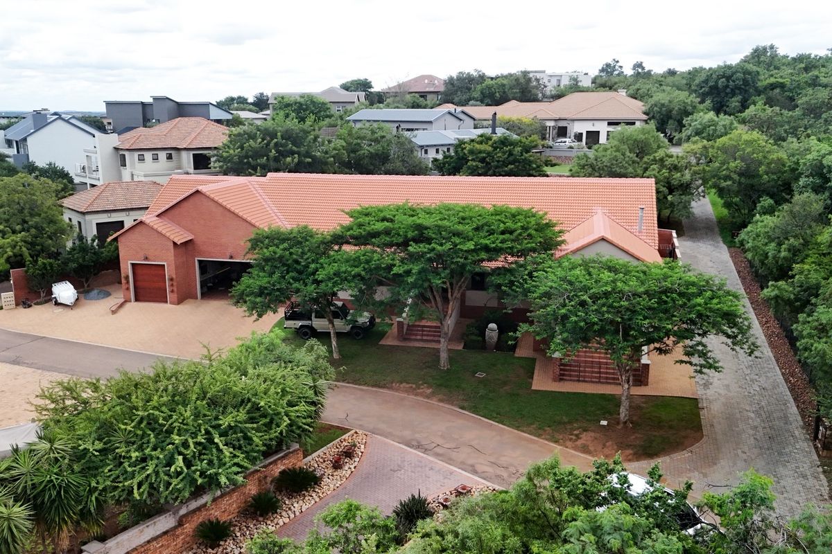 Discover the Ultimate in Comfort, Luxury, and Style – Your Dream Family Home Awaits in Sable Hills - Photo 3