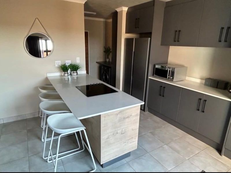 Townhouse For Sale In Pretoria - Photo 4