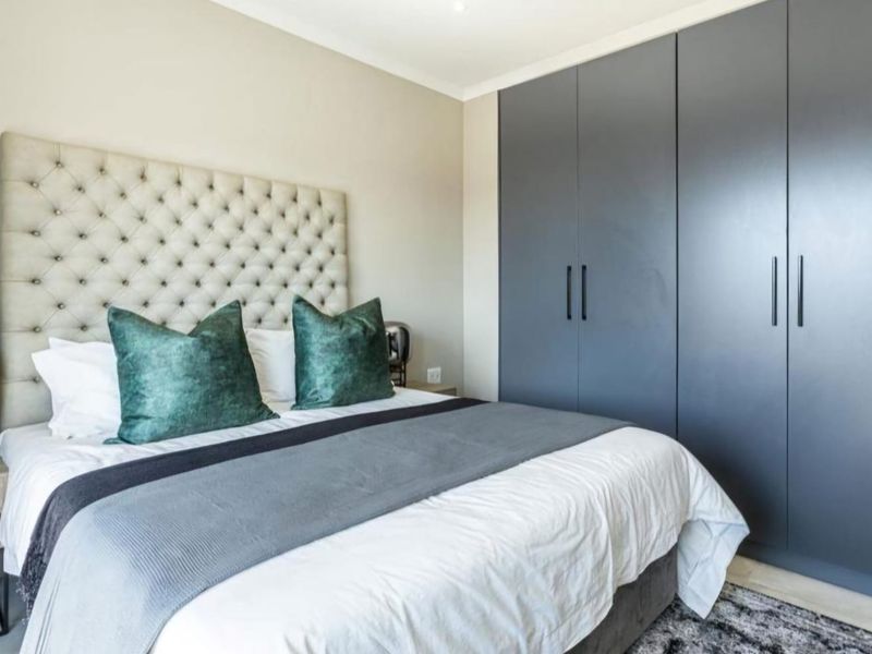 Duplex For Sale In Pretoria - Photo 10