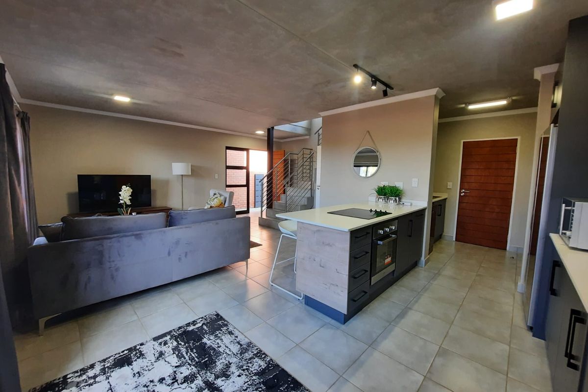 Duplex For Sale In Pretoria - Photo 4