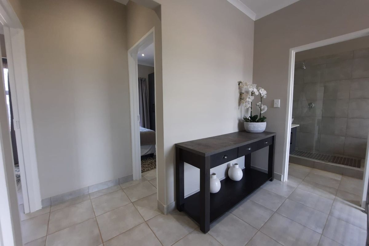 Duplex For Sale In Pretoria - Photo 5