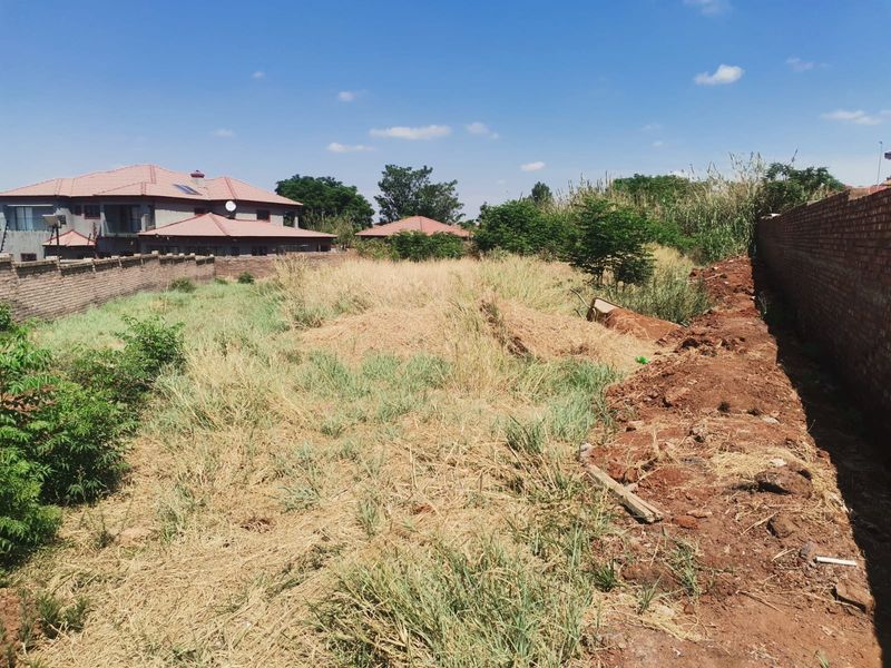 Massive 1447m2 Vacant Stand in Lady Selborne – Urgent Sale for Savvy Investors! - Photo 4