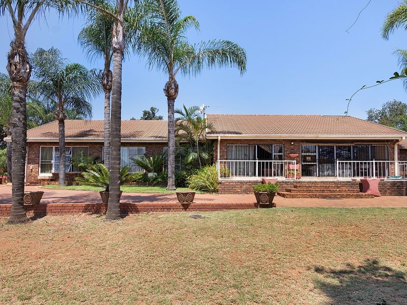 House For Sale In Akasia - Photo 5