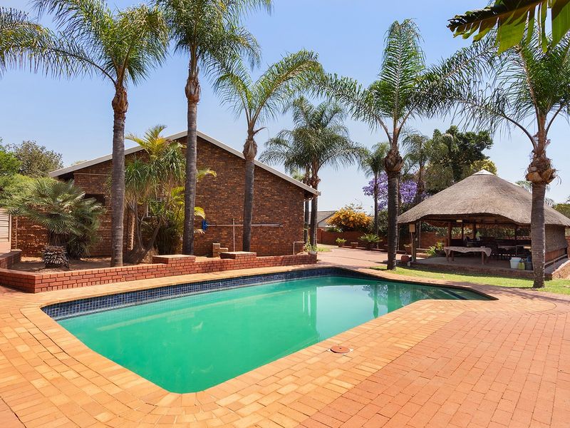 House For Sale In Akasia - Photo 10