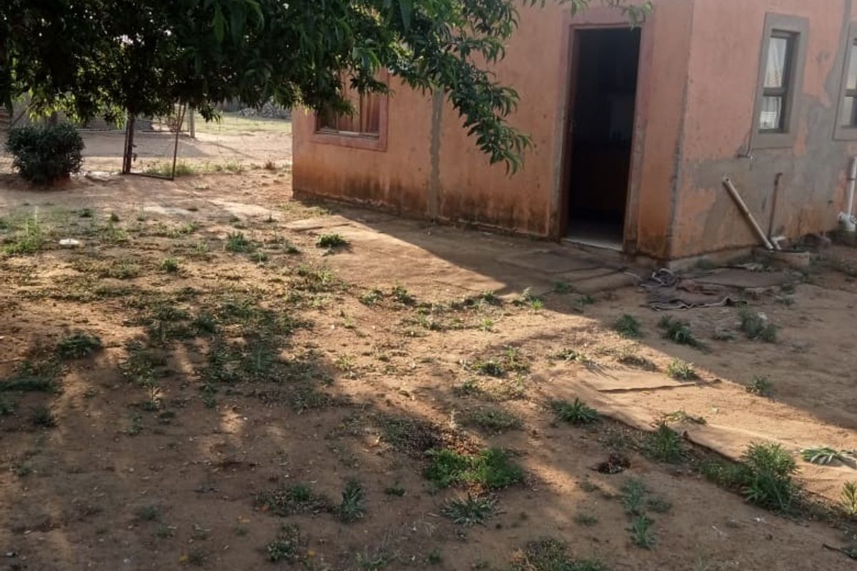 House For Sale In Evaton - Photo 4