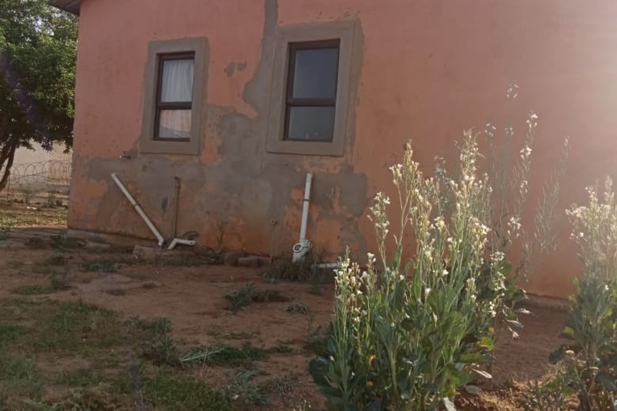 House For Sale In Evaton - Photo 5