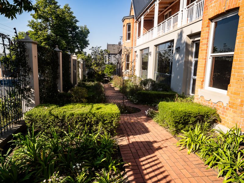 Timeless Prestige Meets Modern Precision – Premium Office Space in the Heart of Pietermaritzburg!!! - Photo 4