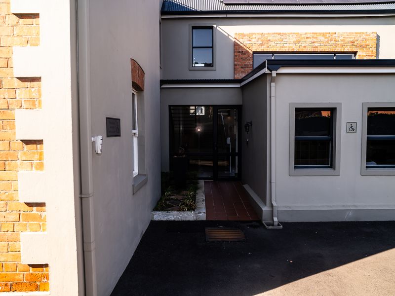 Timeless Prestige Meets Modern Precision – Premium Office Space in the Heart of Pietermaritzburg!!! - Photo 6