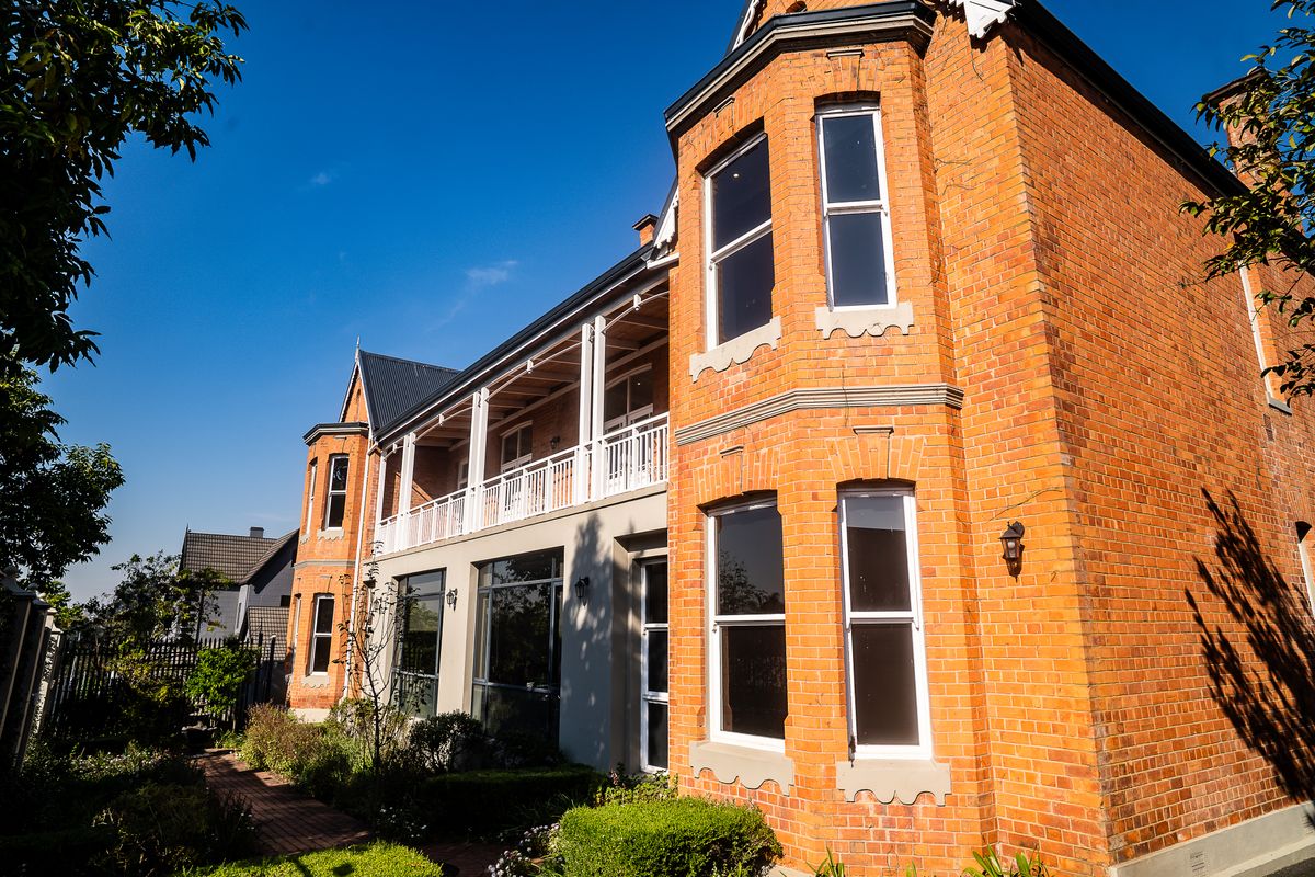 Timeless Prestige Meets Modern Precision – Premium Office Space in the Heart of Pietermaritzburg!!! - Photo 3