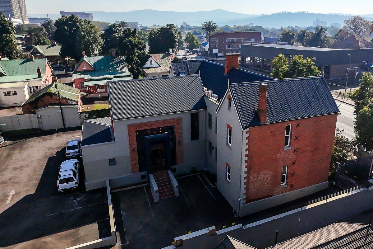 Timeless Prestige Meets Modern Precision – Premium Office Space in the Heart of Pietermaritzburg!!! - Photo 5