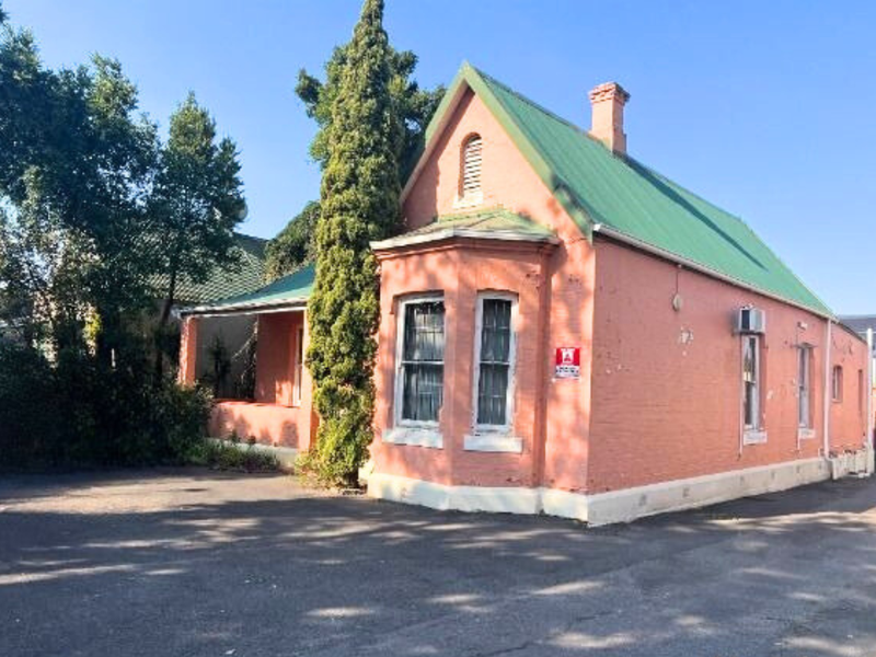 Unlock Opportunity with 793m2 of Prime Office Space in Pietermaritzburg Central!!! - Photo 2