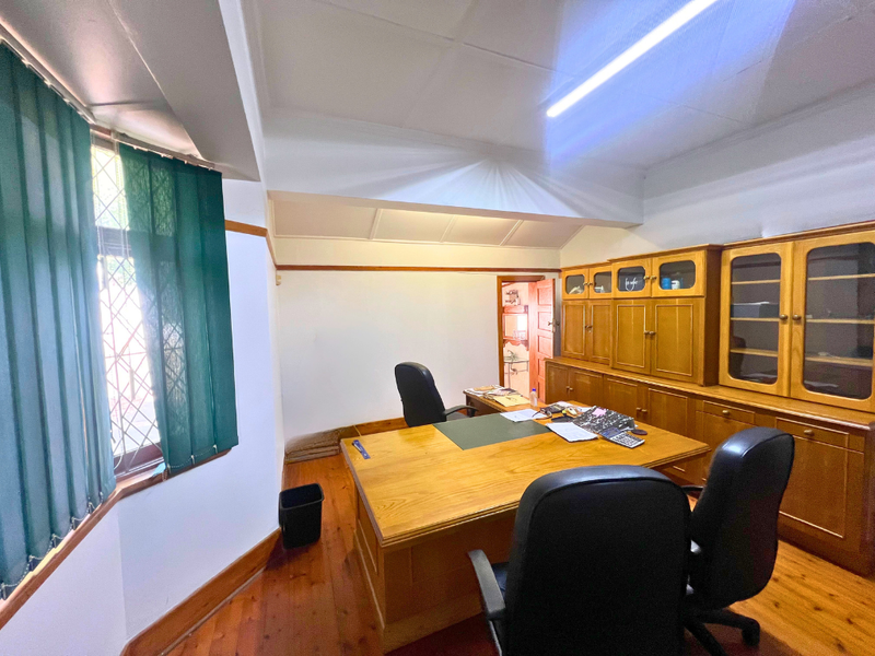 Prime Investment Opportunity in Scottsville, perfectly positioned for student accommodation!!! - Photo 8