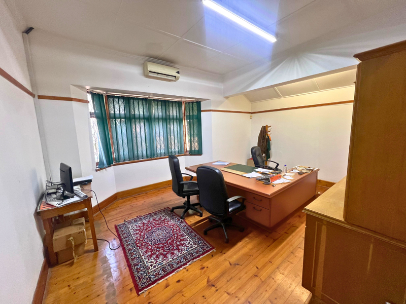 Prime Investment Opportunity in Scottsville, perfectly positioned for student accommodation!!! - Photo 7