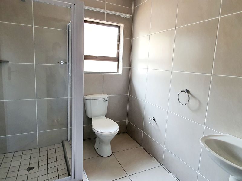 Stylish 3 bedrooms to rent in Louis Trichardt - Photo 6