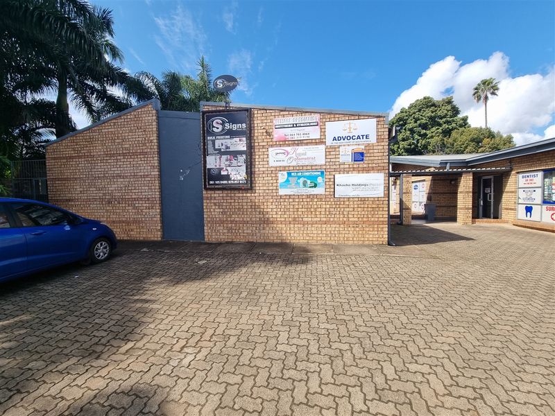 Complex for Sale in Louis Trichardt with 6 Office spaces ! - Photo 10