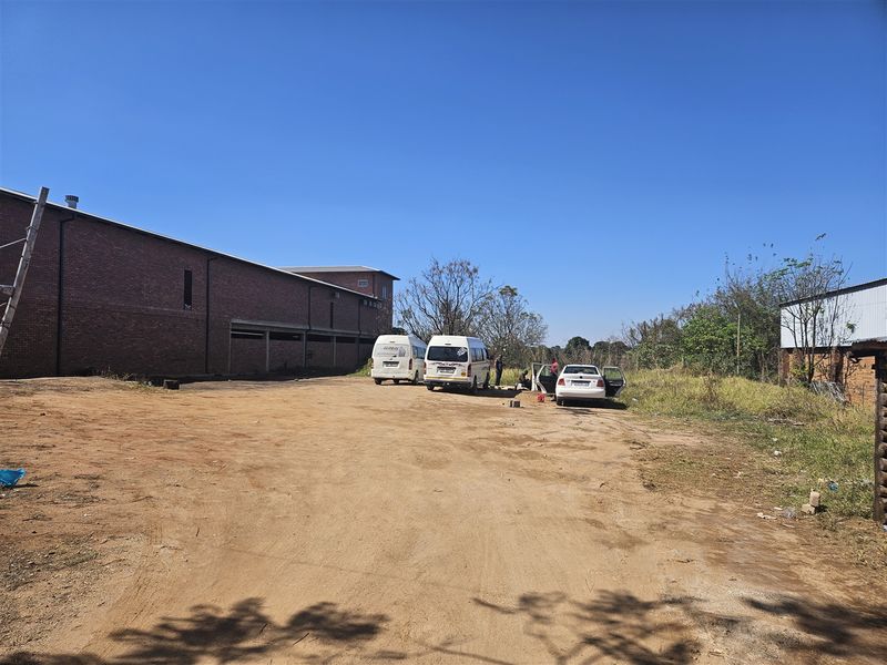 Commercial stand 2855m2 for sale in Louis Trichardt, CBD - Photo 6