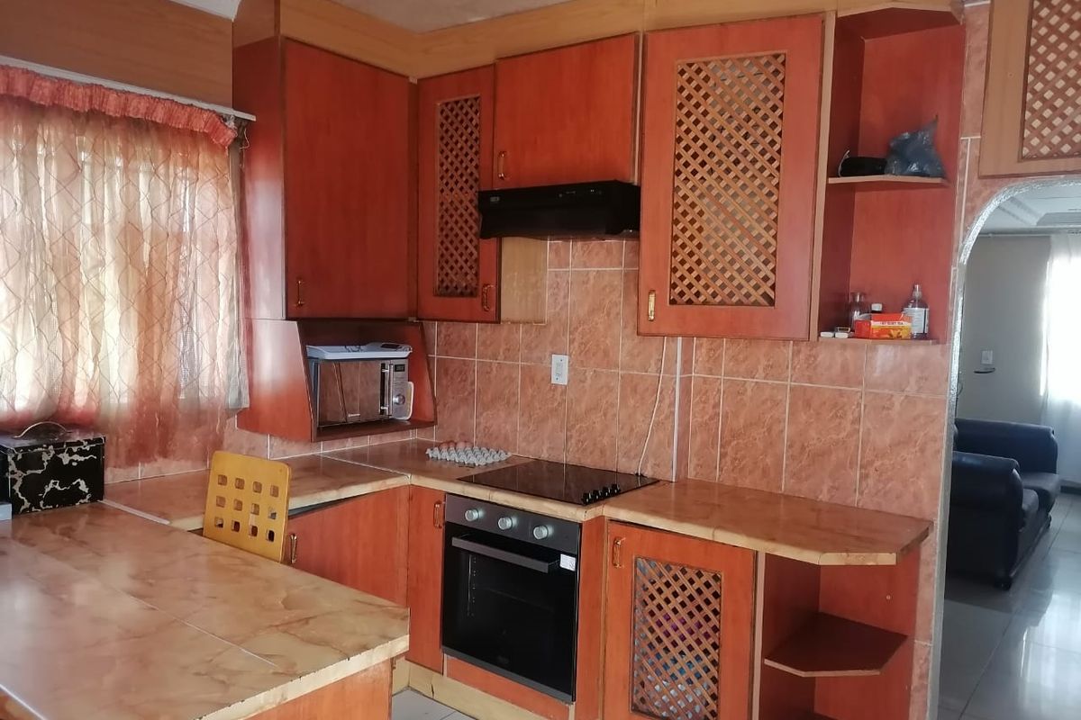 3 Bedroom House for sale in Louis Trichardt. - Photo 4