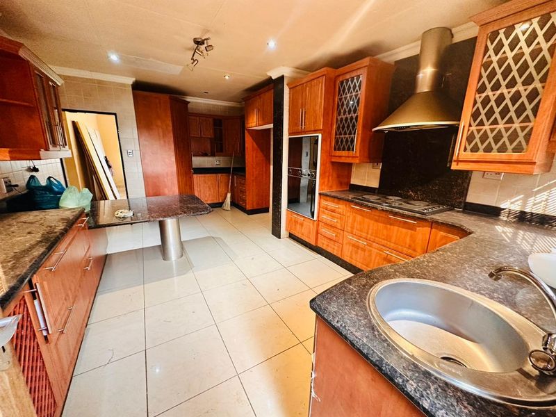 3 Bedroom House for sale in Louis Trichardt. - Photo 9