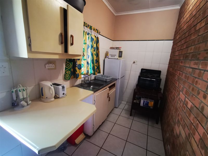 Furnished one bedroom to rent in the CBD, Louis Trichardt - Photo 2