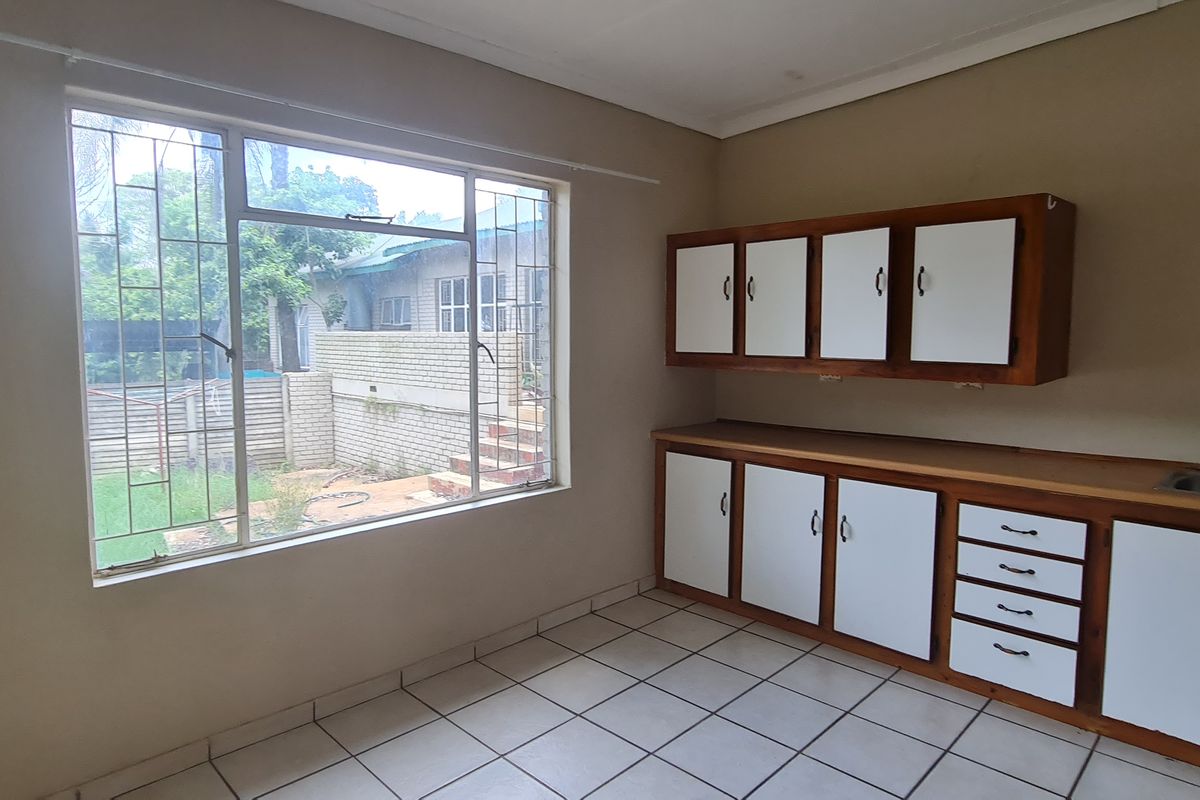 Cozy one bedroom apartment for rent in New Town, Louis Trichardt - Photo 2