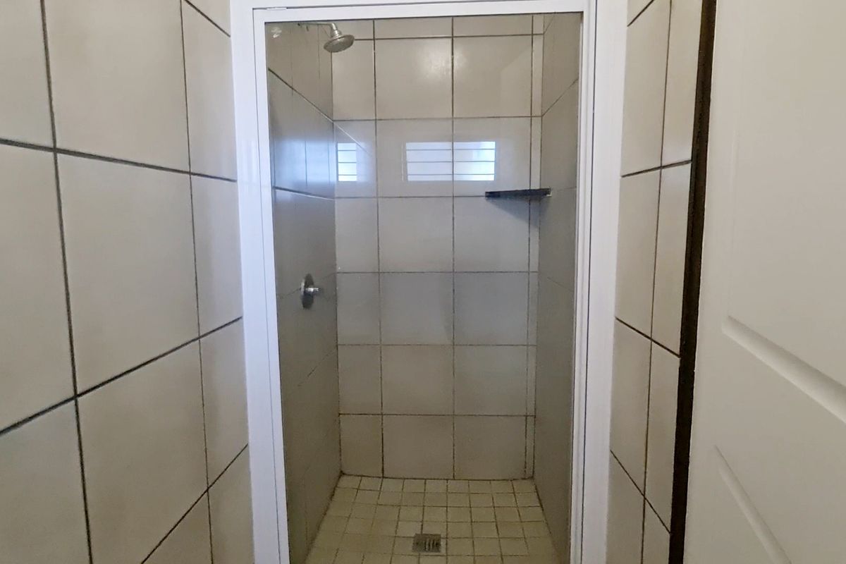 One bedroom Apartment for rent in CBD, Louis Trichardt - Photo 5