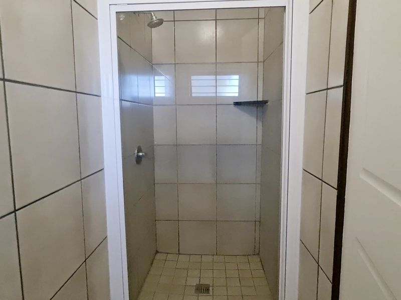 One bedroom Apartment for rent in CBD, Louis Trichardt - Photo 5