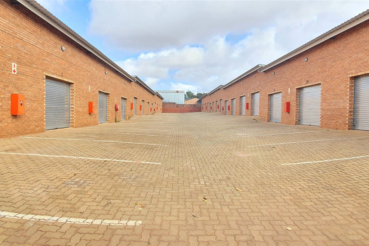 60m2 Storage unit to rent in Louis Trichardt - Photo 3