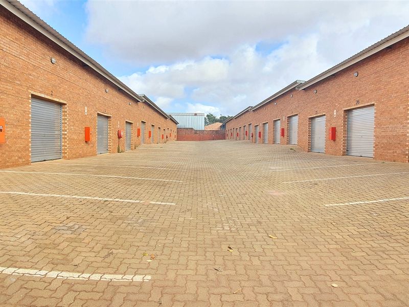 60m2 Storage unit to rent in Louis Trichardt - Photo 3