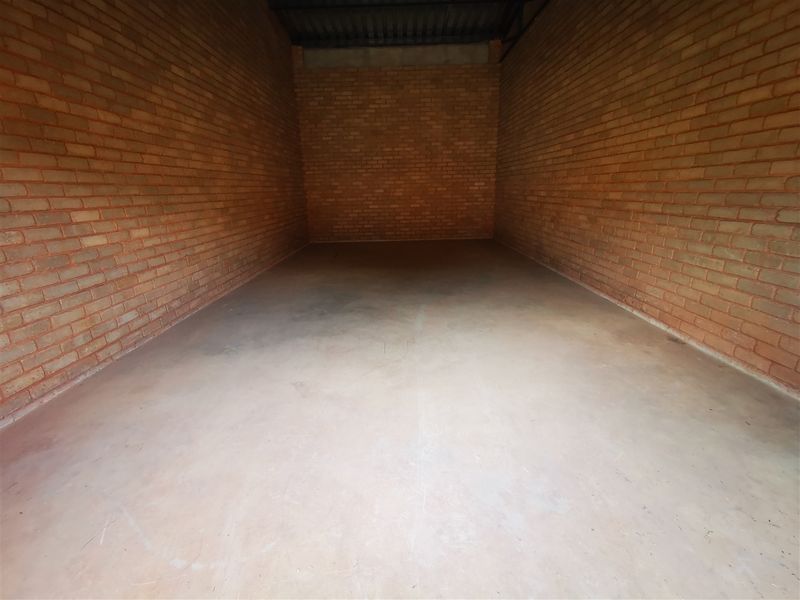 36m2 Storage unit to rent in Louis Trichardt - Photo 2