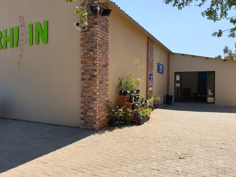 Business Complex for Sale in Waterpoort, Limpopo. - Photo 3