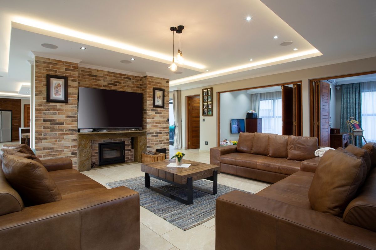 Immaculate 6 bedroom Dream Home - Photo 5