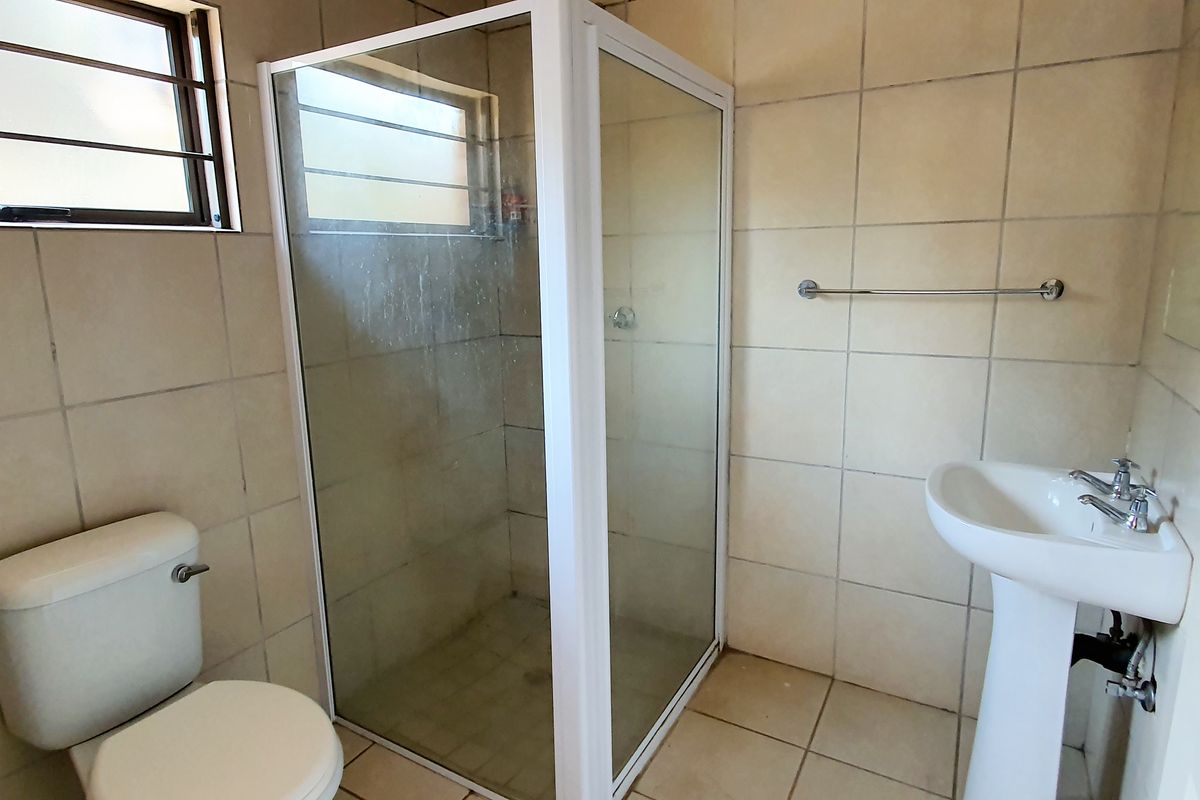 Modern One Bedroom flat to rent in Louis Trichardt - Photo 5