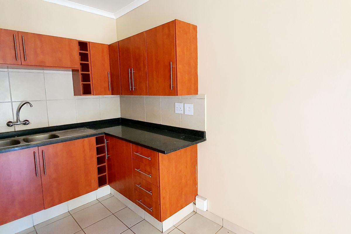 Modern One Bedroom flat to rent in Louis Trichardt - Photo 3