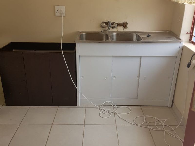 Modern house for sale in Tshikota - Photo 5