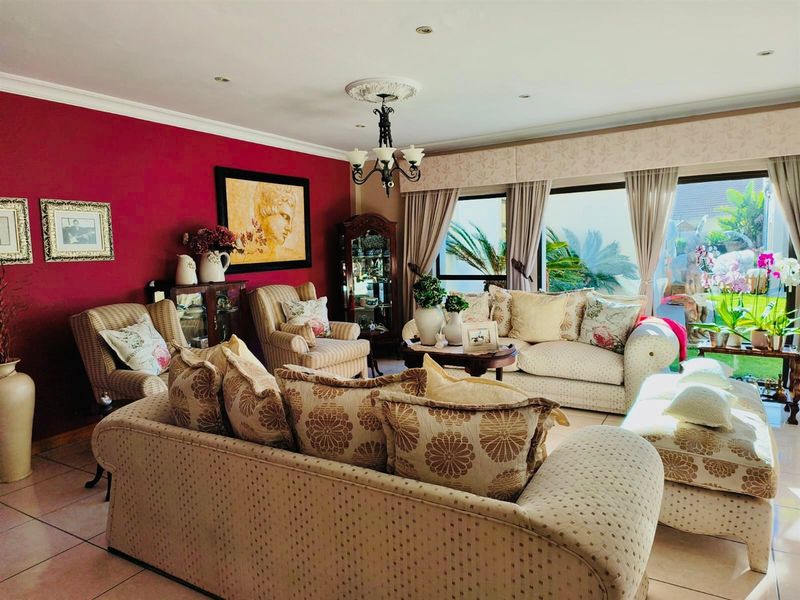 Life with Luxury, Indulgence and Convenience! - Photo 7