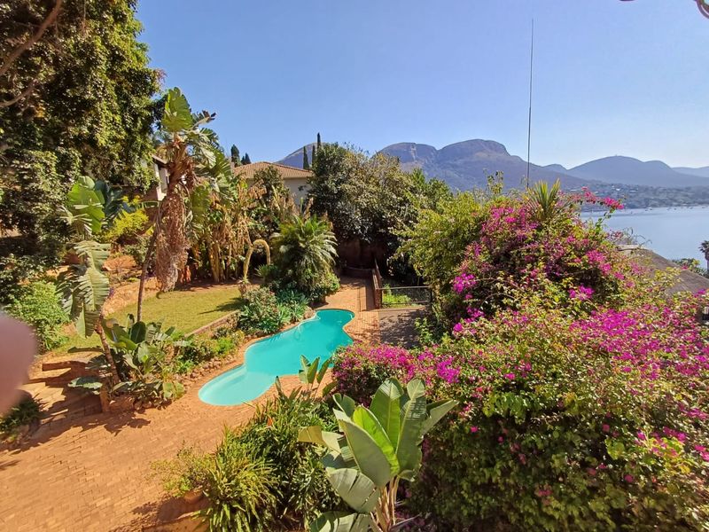 4 Bedroom Executive Lifestyle Home - Photo 4