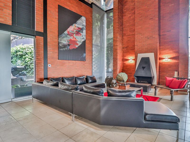3 Bedroom ULTRA Modern Executive Home - Photo 5