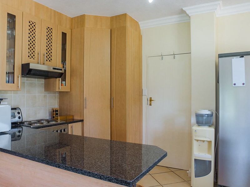 Lovely Townhouse!!! - Photo 6