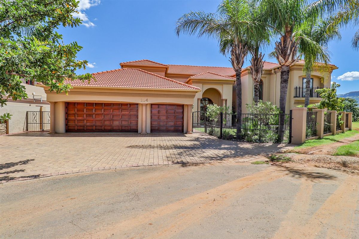 Truly an Executive Residence in Westlake Eco Estate - Photo 3