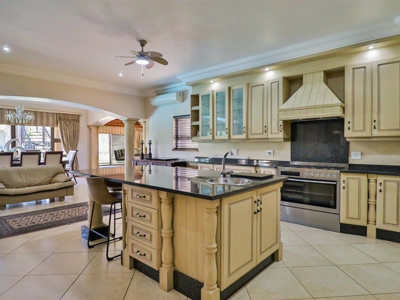 Truly an Executive Residence in Westlake Eco Estate - Photo 10