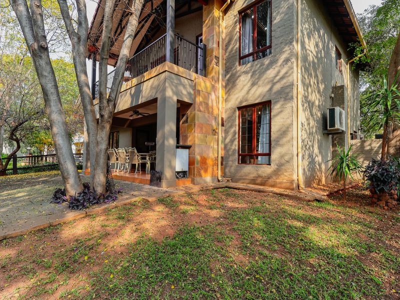 Stunning Family Home! - Photo 2