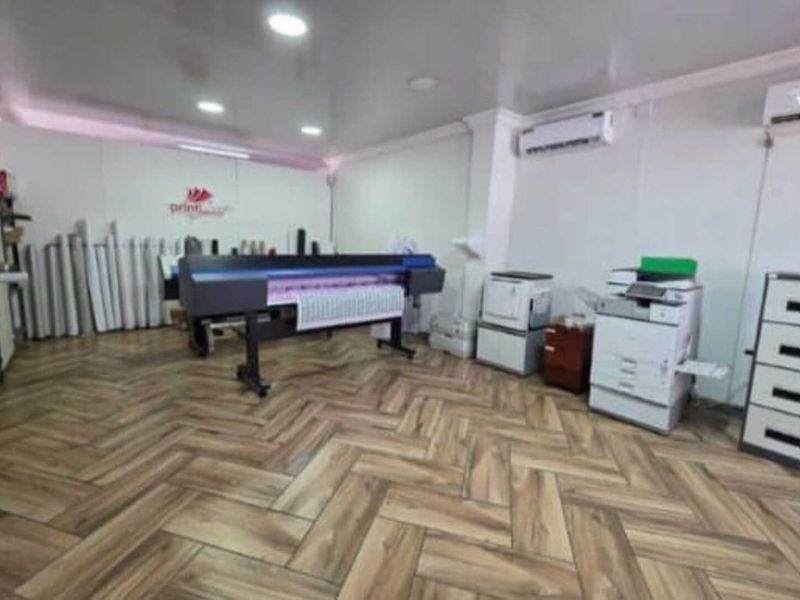 Prime Commercial Property with endless Potential-Perfect for Business Expansion. - Photo 5
